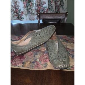 Pikolinos Jerez Moccassins Womens Size 10.5 EU 41 Leather Cut Out Slip On Green